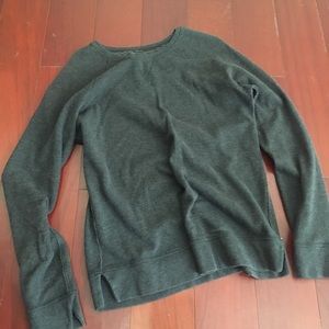 LuLulemon REVERSIBLE sweatshirt. ~size 8-10